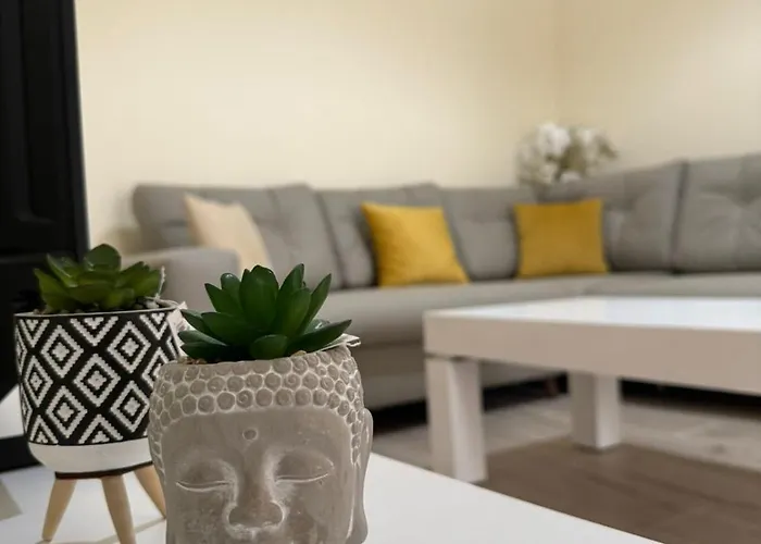 With Balcony Apartament *